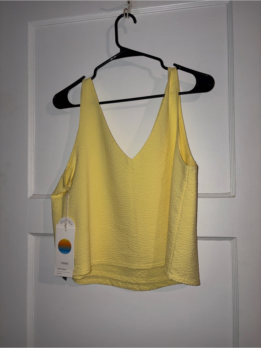 NWT Vuori L Versona Yellow V-Neck Textured Tank Top